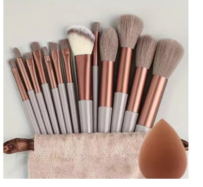 VelvetBlend Soft Makeup Brush Kit