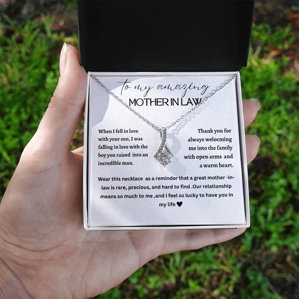 Beautiful Alluring necklace for mother-in-law, mother of the groom, future mother-in-law