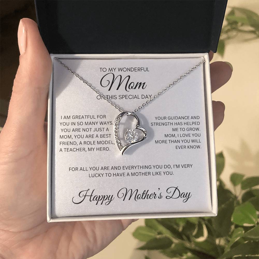 TO A SPEACAIL MOM, FOREVER LOVE NECKLACE, A PERFCET MOTHER'S DAY GIFT!!!!